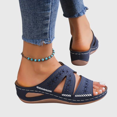 Noëlle™ Lightweight Orthopaedic Sandals