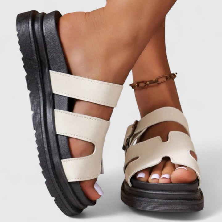 Claire | Orthopaedic Sandals