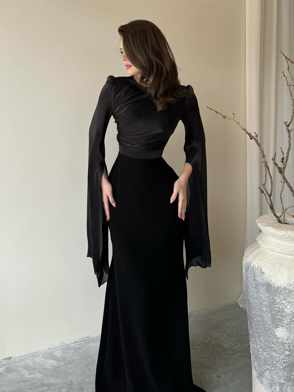 Viviana™ - Elegant Dress with Batwing Sleeves