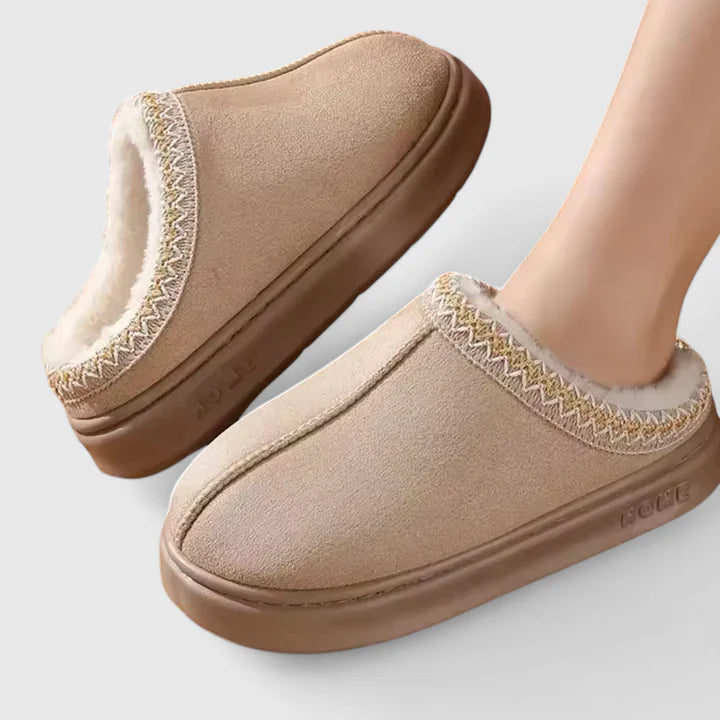 Fay | Orthopaedic Slippers