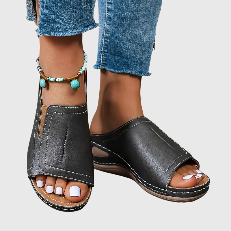 Aretha™ | Orthopaedic Sandals