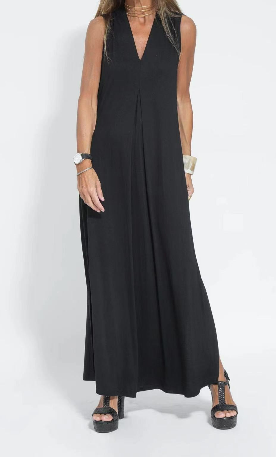 Adeliz's™ Sleeveless Maxi Dress