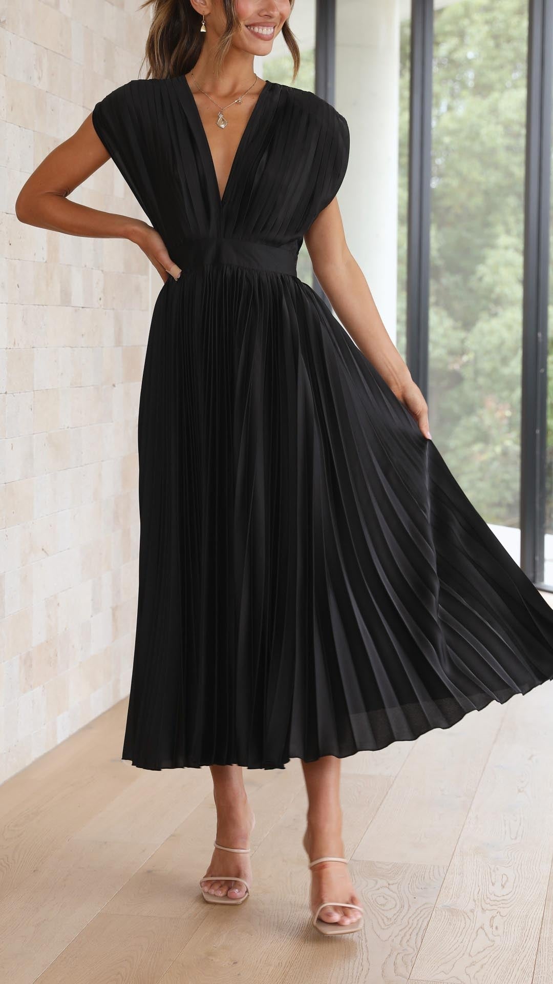 Seraphina™ - Elegant Party Dresses with Deep V-Neck