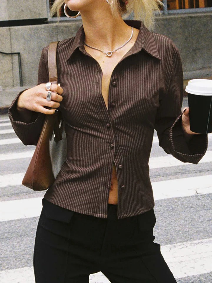 Veronica™ – Retro-style button-front top